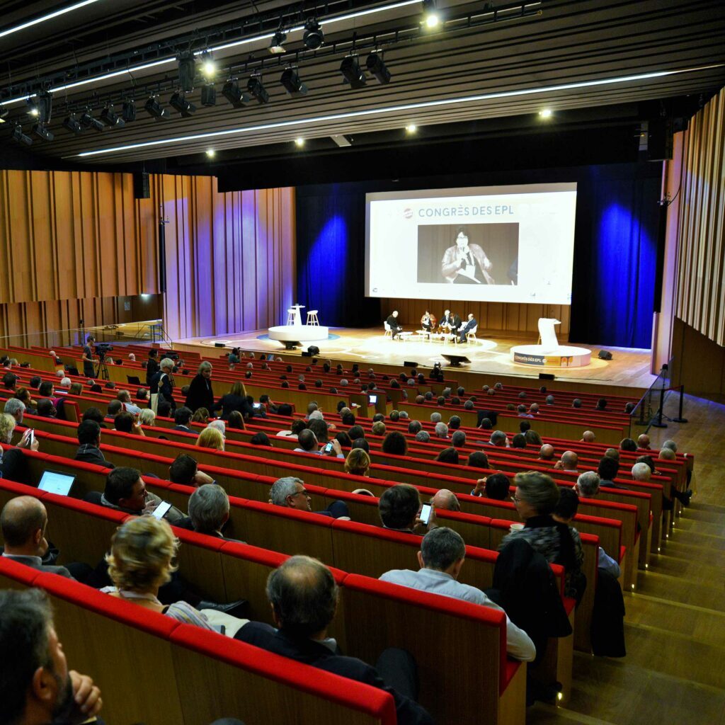 grand-auditorium-conference-1024×1024